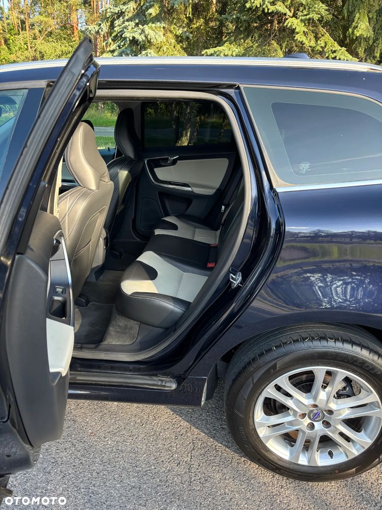 Volvo XC 60 - 14