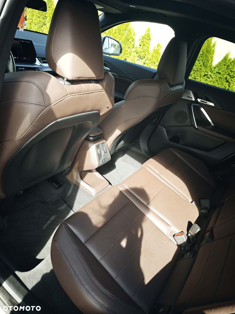 BMW X2 sDrive20i mHEV - 11
