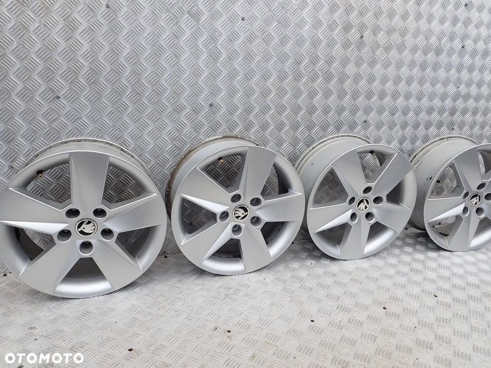 FELGI ALUMINIOWE SKODA OCTAVIA III 6,5JX16 ET46 5E0601025H - 3