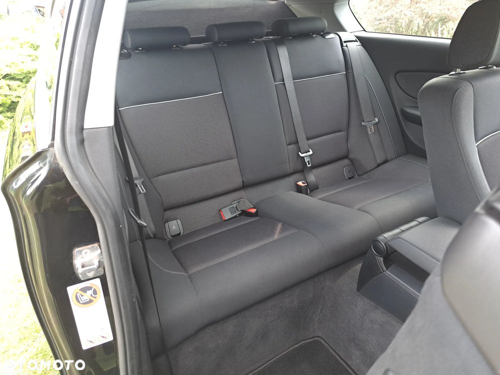 BMW Seria 1 116i - 34