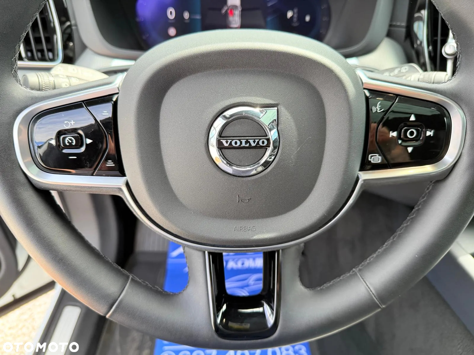 Volvo XC 60 - 26