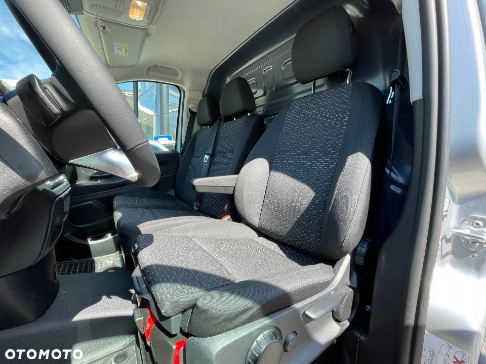 Mercedes-Benz Vito - 10