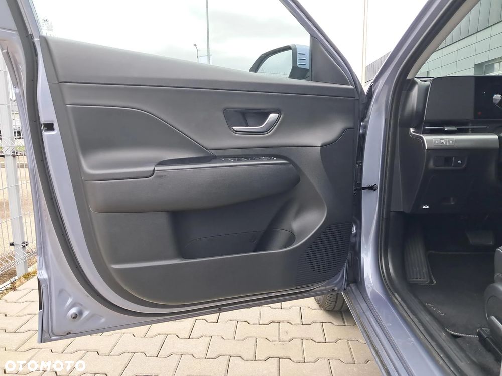 Hyundai Kona 65kWh Executive - 9