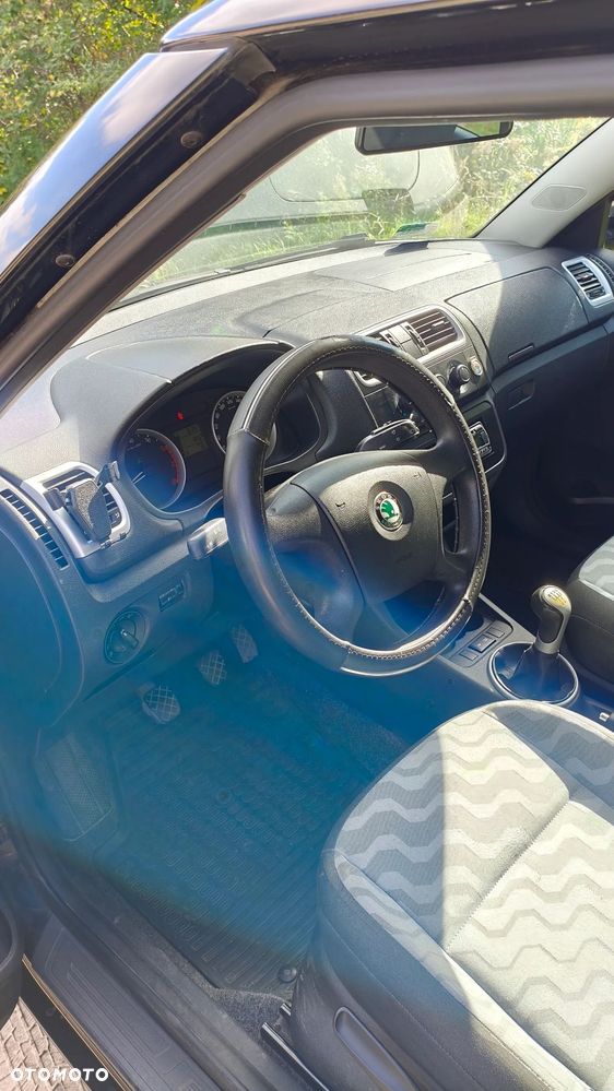 Skoda Fabia - 12