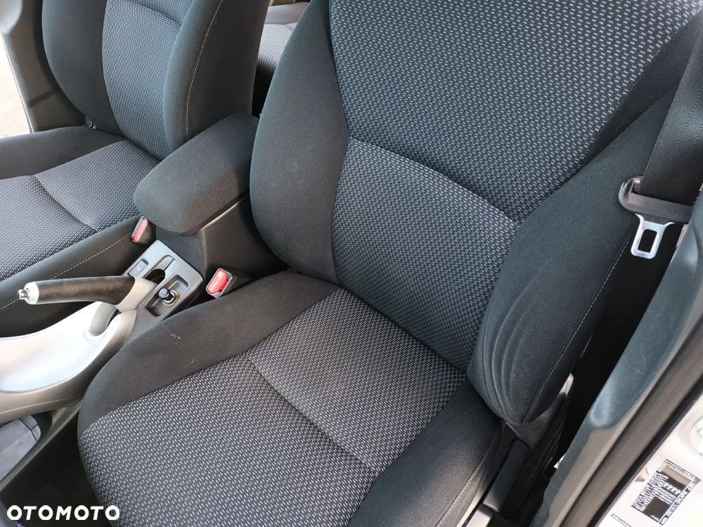 Toyota Auris 1.6 Valvematic Multidrive S START Edition - 30