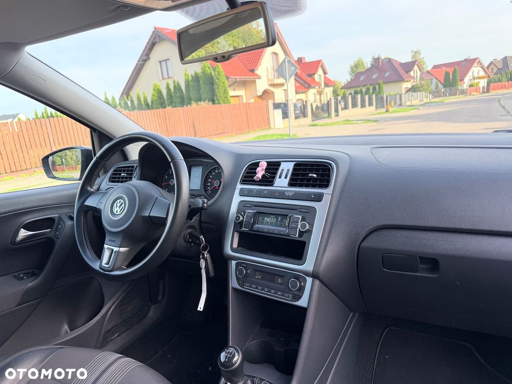 Volkswagen Polo - 18
