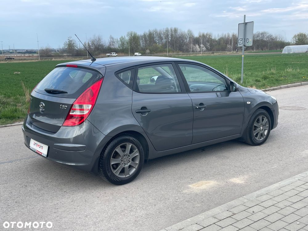 Hyundai i30 1.4 Classic + - 30