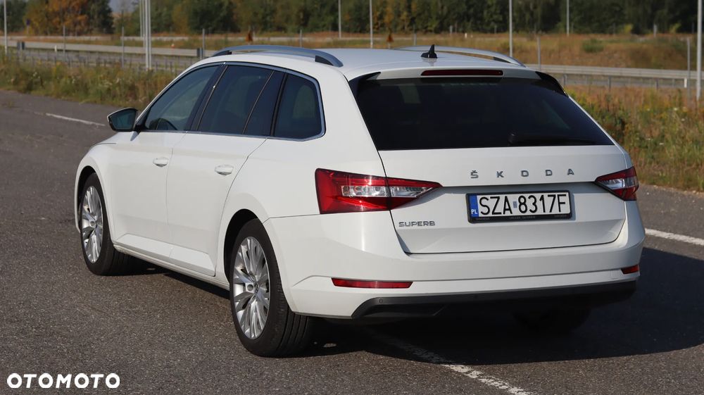 Skoda Superb 2.0 TSI Style DSG - 5