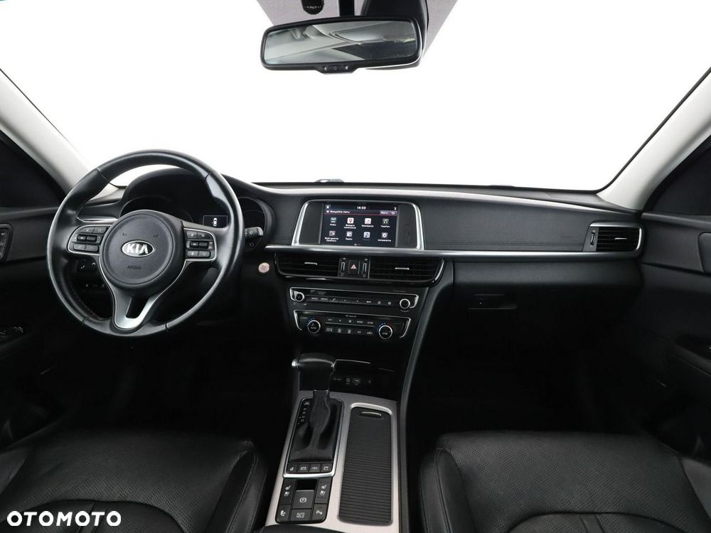 Kia Optima Plug-in Hybrid - 16
