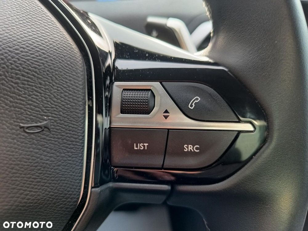 Peugeot 3008 1.5 BlueHDi Allure S&S EAT8 - 21