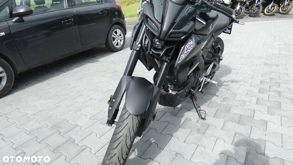 Yamaha MT - 4
