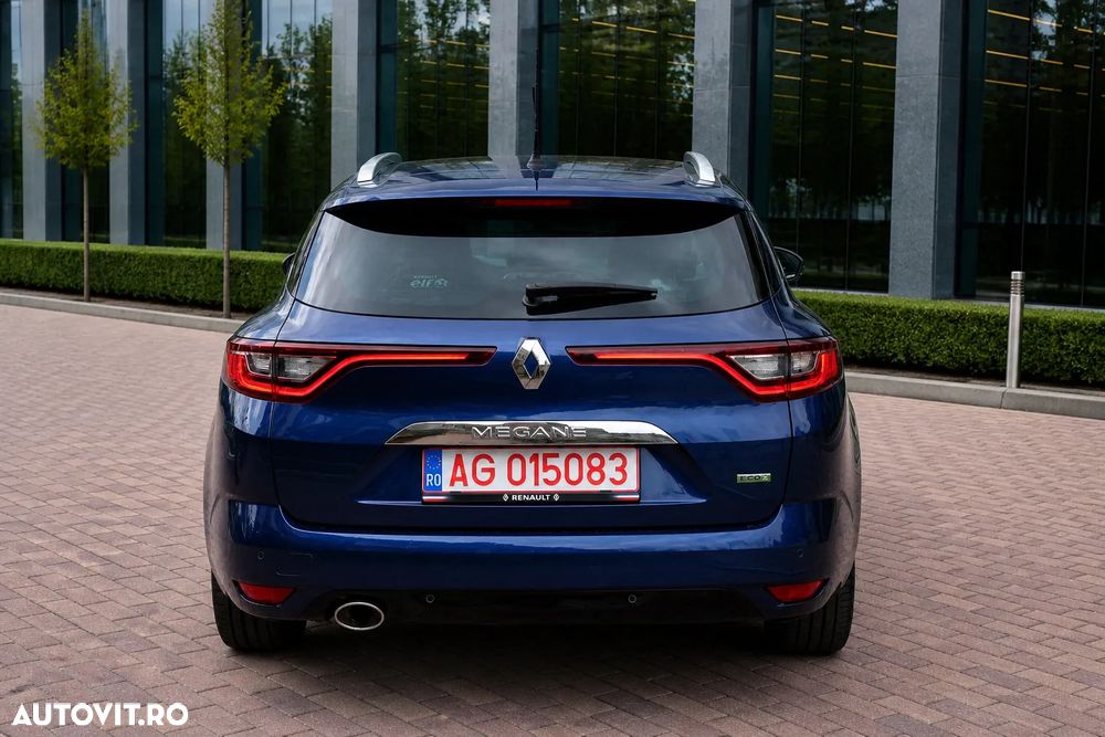 Renault Megane ENERGY dCi 110 Start & Stop Bose Edition - 3