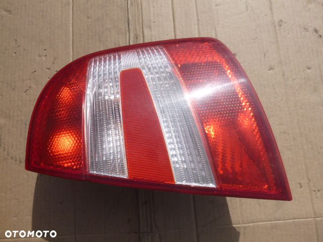 LAMPA LEWY TYŁ LEWA TYLNA PRAWY TYŁ PRAWA TYLNA SKODA FABIA I HB LIFT- - 3