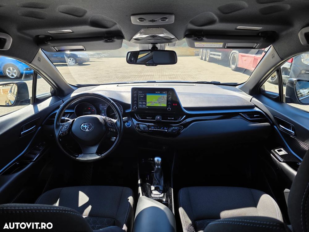 Toyota C-HR 2.0 Team Deutschland - 5