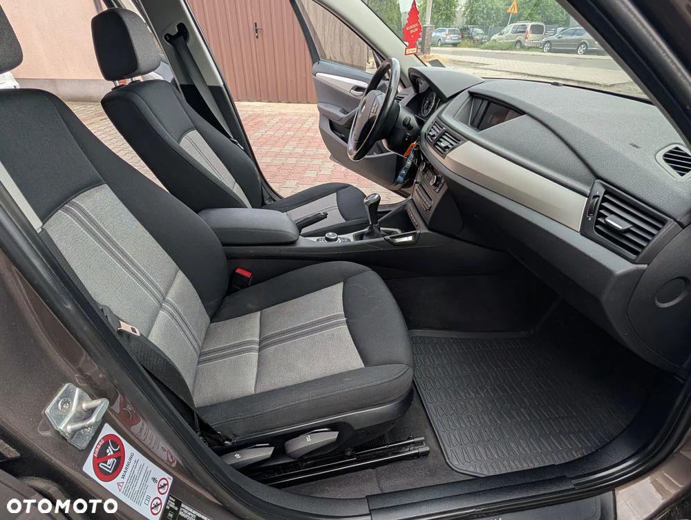BMW X1 - 26