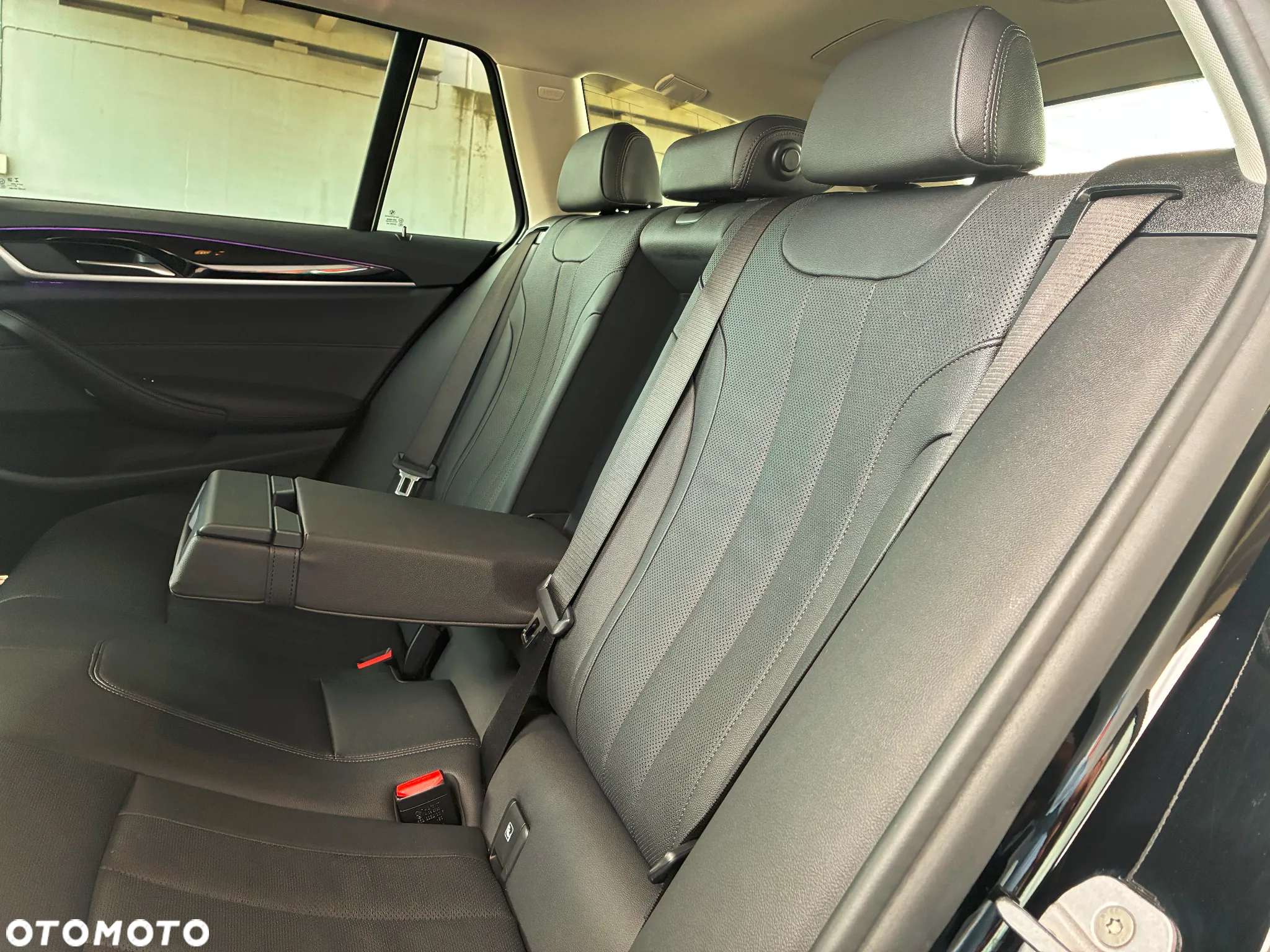 BMW Seria 5 520d - 22