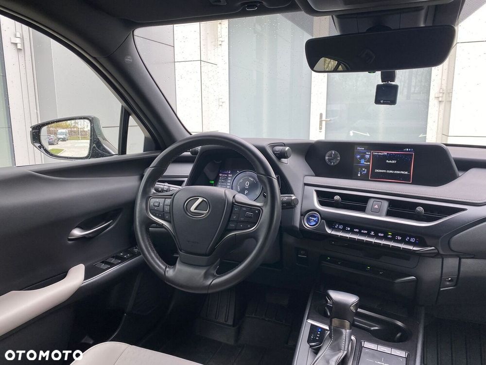 Lexus UX 250h GPF F Impression 2WD - 5