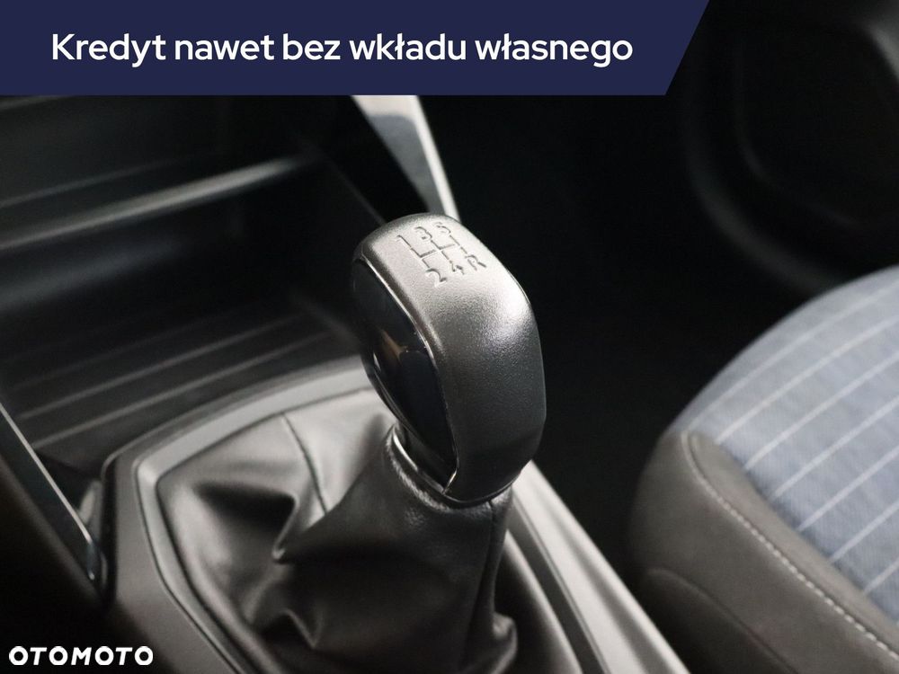 Peugeot 208 - 15