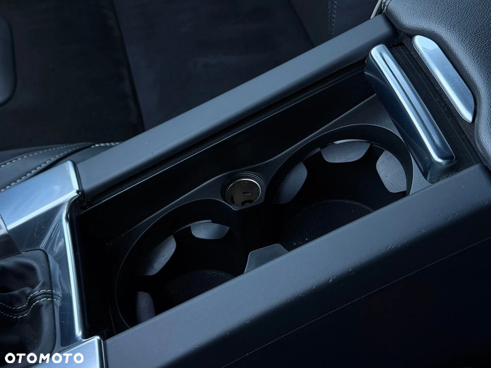 Volvo V60 D4 Drive-E R-Design Summum - 18