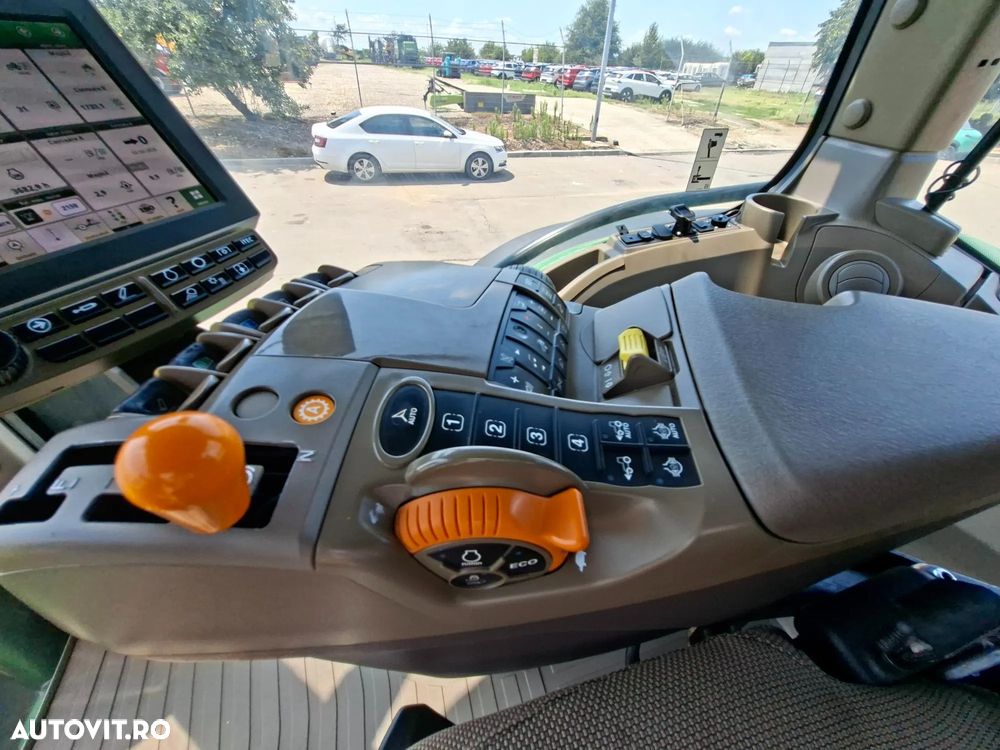 John Deere 8R 310  4x4 - 34