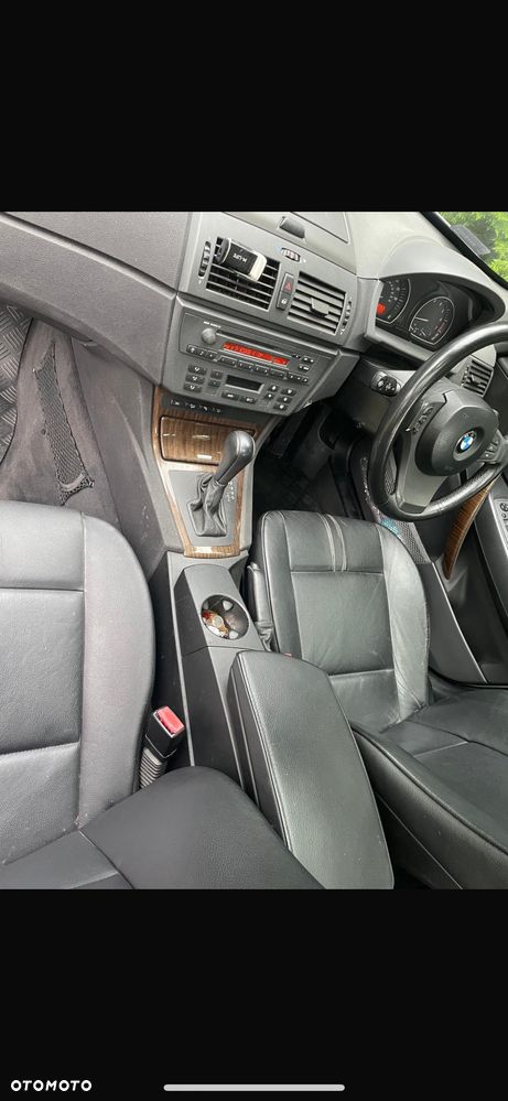 BMW X3 3.0i - 7
