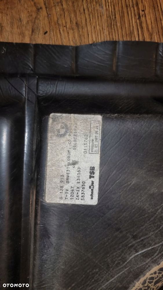 DYWAN WYKŁADZINA BAGAŻNIKA BMW E31 840 850 - 3