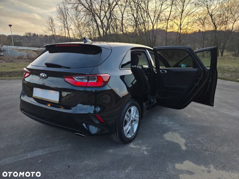 Kia Ceed 1.4 Attract - 20