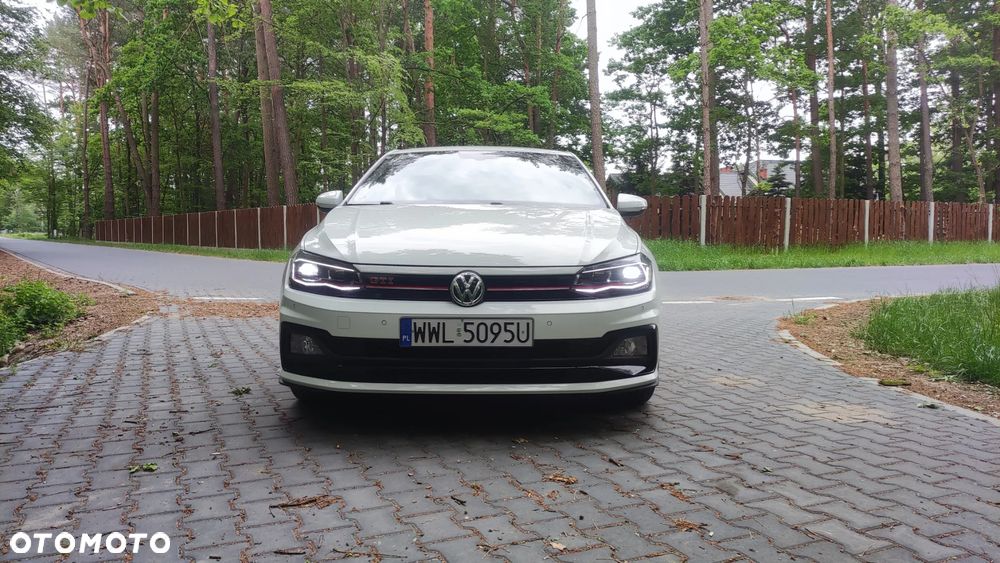 Volkswagen Polo - 3