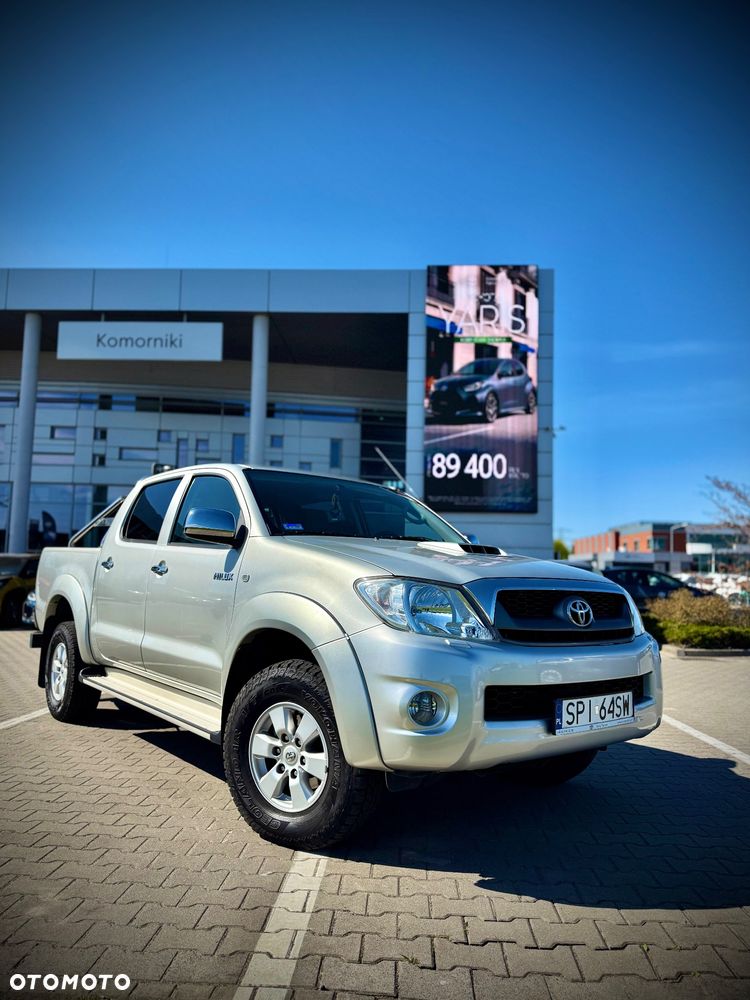 Toyota Hilux 2.5 D-4D SR5 - 1