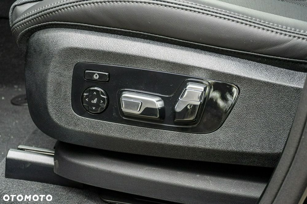 BMW X7 xDrive40d - 14