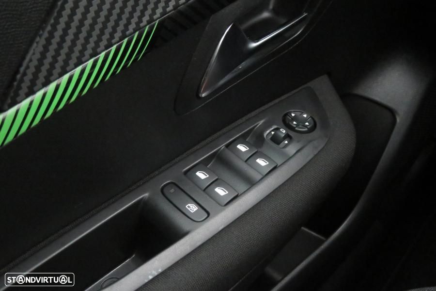 Peugeot 208 1.2 PureTech Active - 21