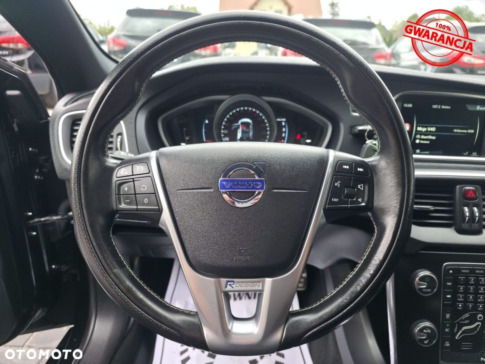 Volvo V40 D2 Drive-E R-Design Kinetic - 28
