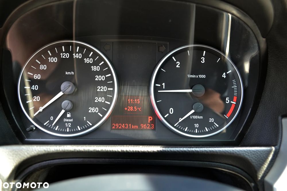BMW Seria 3 320d DPF - 14
