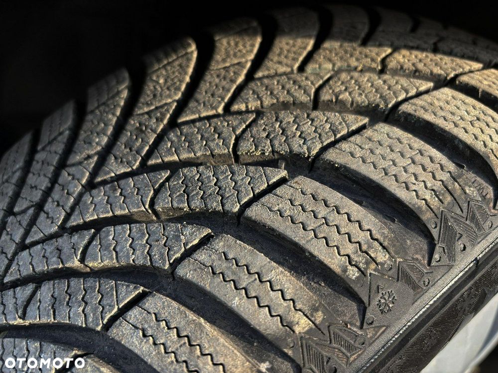 Ford Focus 1.5 EcoBoost STart-Stopp-System TITANIUM - 7