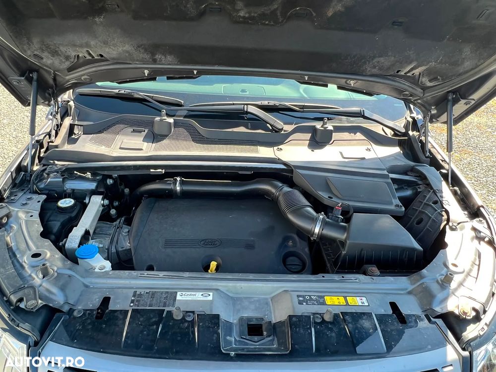 Land Rover Discovery Sport - 8