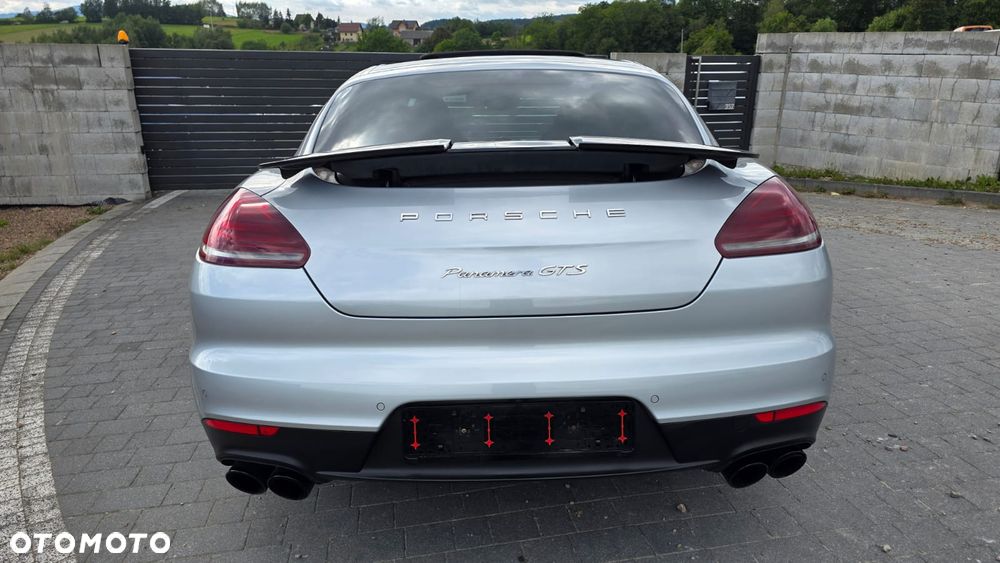 Porsche Panamera GTS PDK - 5