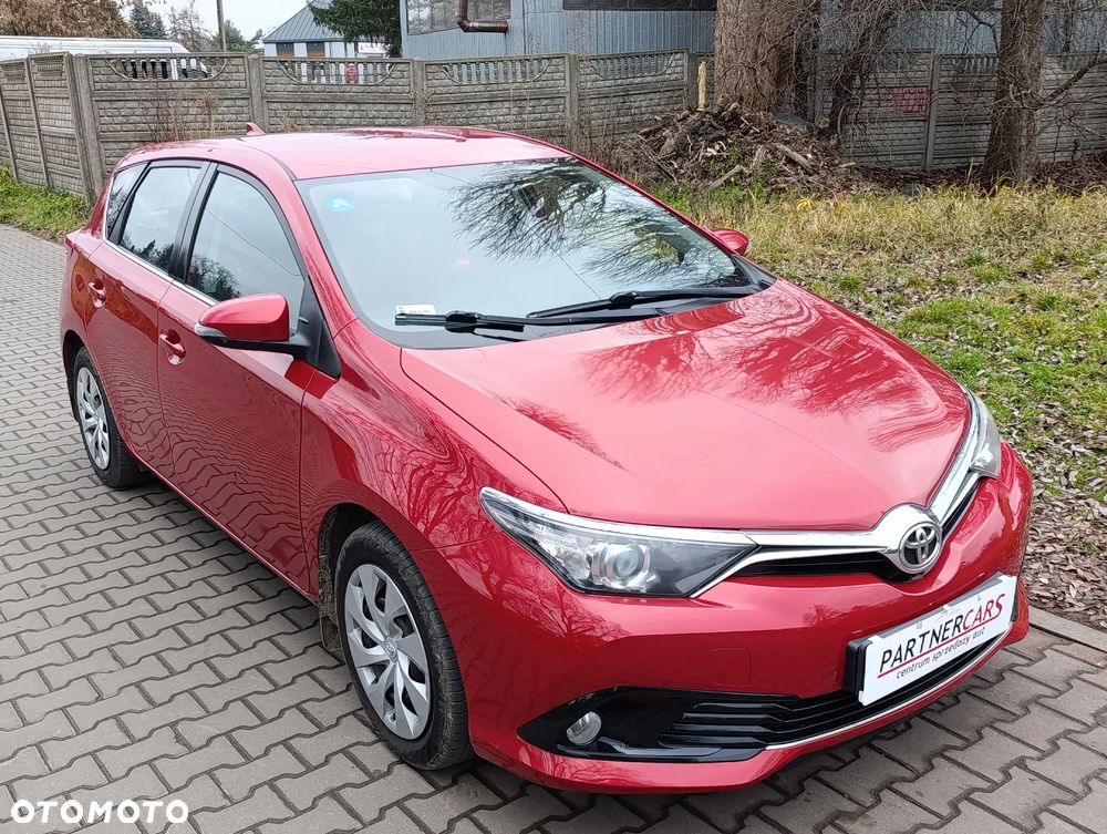 Toyota Auris 1.6 Comfort - 2