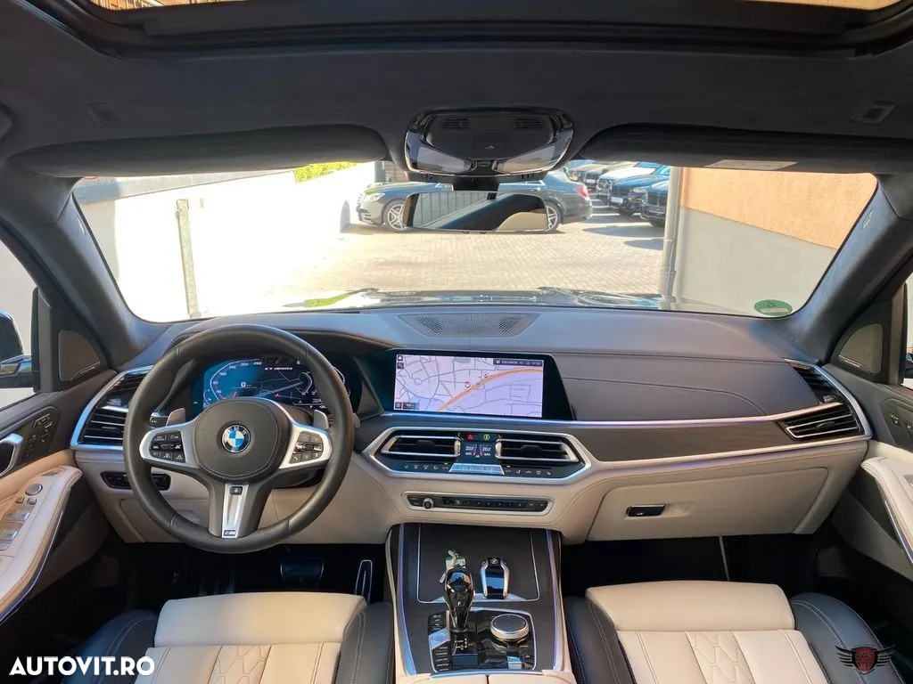 BMW X7 M50d - 25