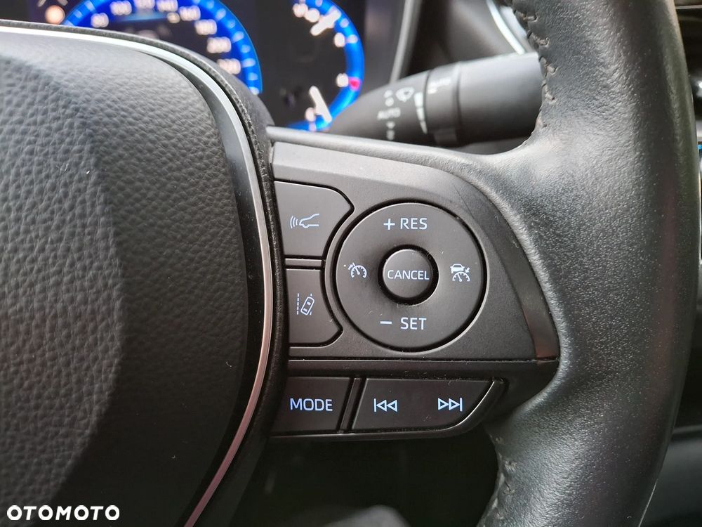 Toyota Corolla 1.8 Hybrid Comfort - 28