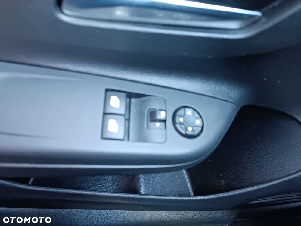 Opel Corsa 1.2 S&S - 17