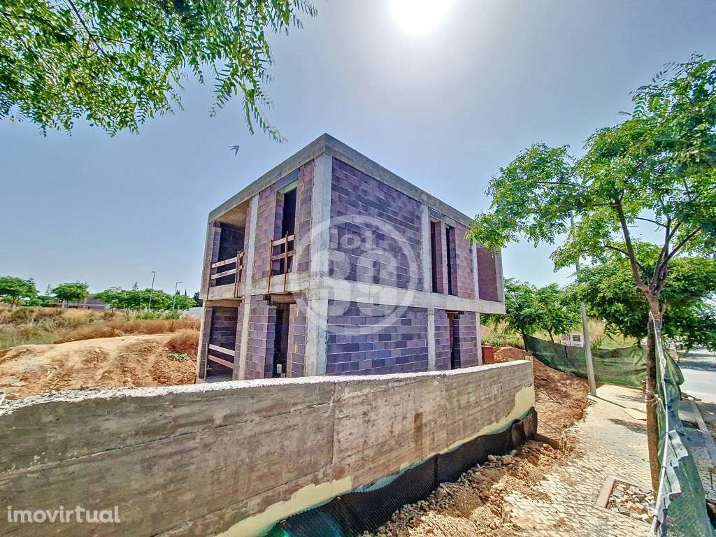 Excelente moradia com arquitectura moderna em fase de construção, c... - Grande imagem: 4/33