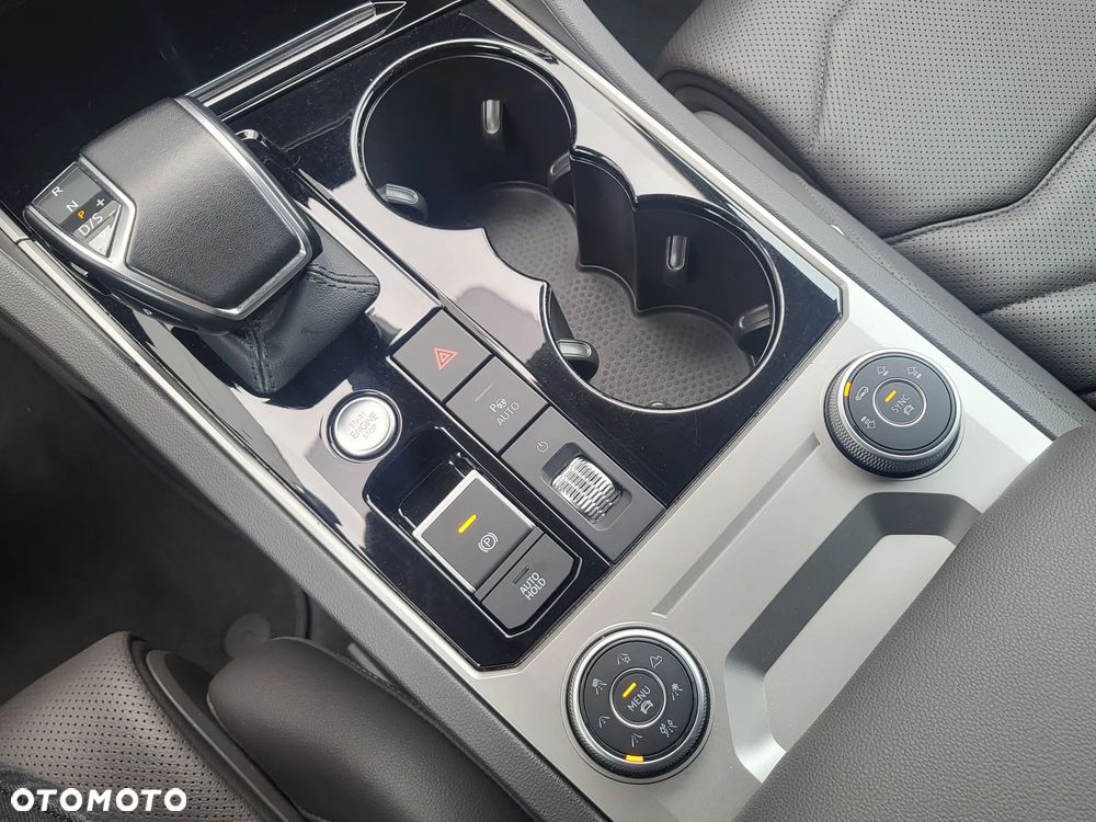 Volkswagen Touareg 3.0 V6 TDI SCR 4Mot Atmosphere - 9