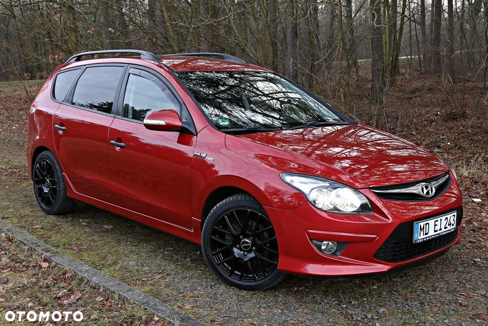 Hyundai i30 blue Kombi 1.6 CRDi Trend - 20