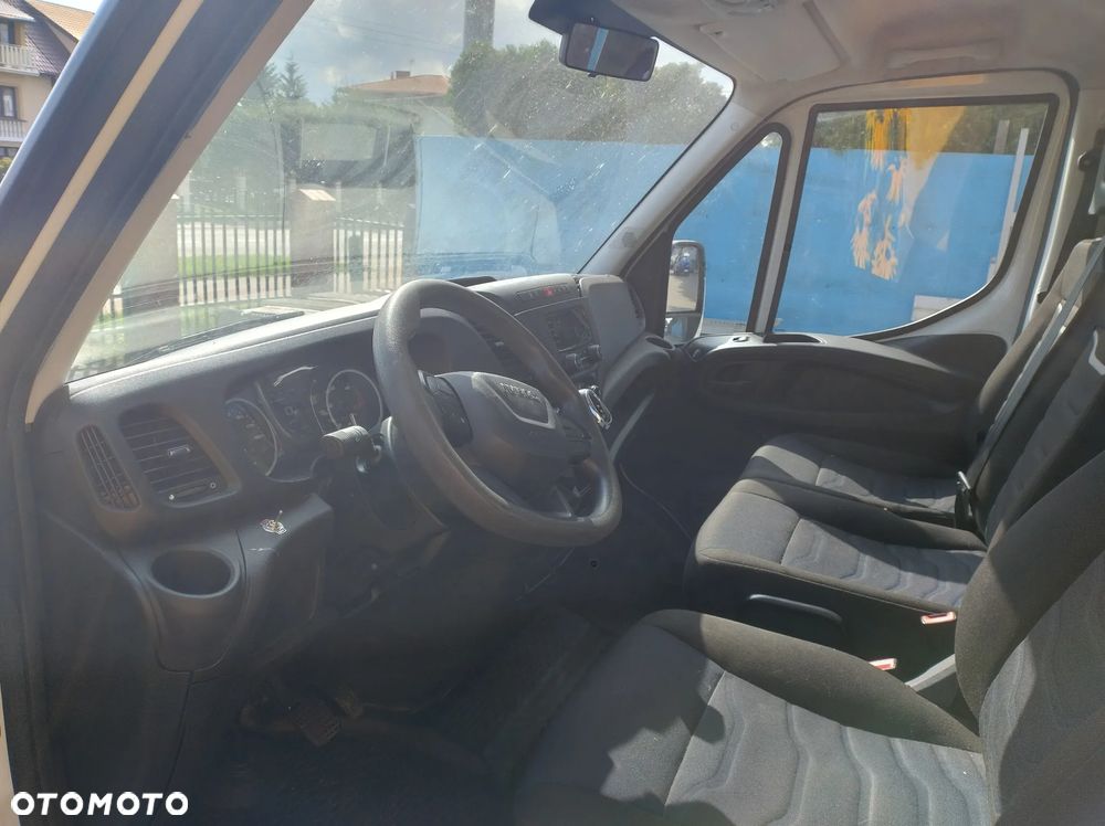 Iveco 35s16 - 8