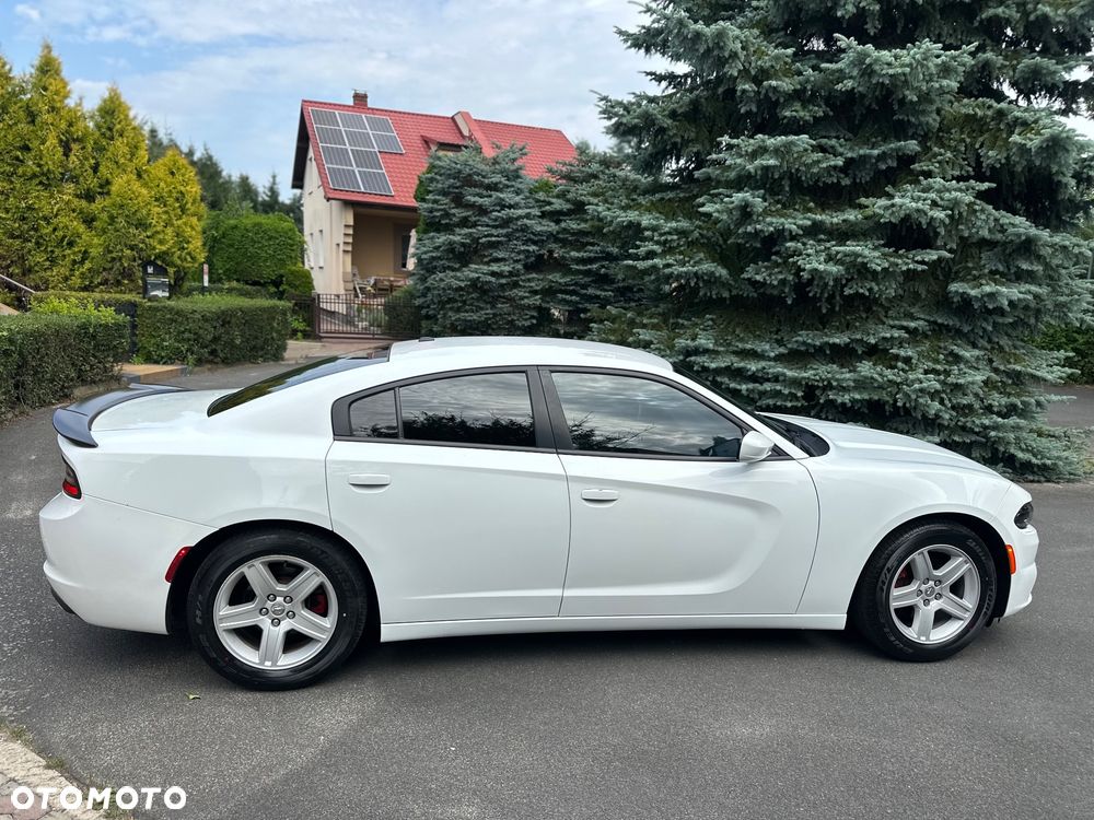 Dodge Charger - 7