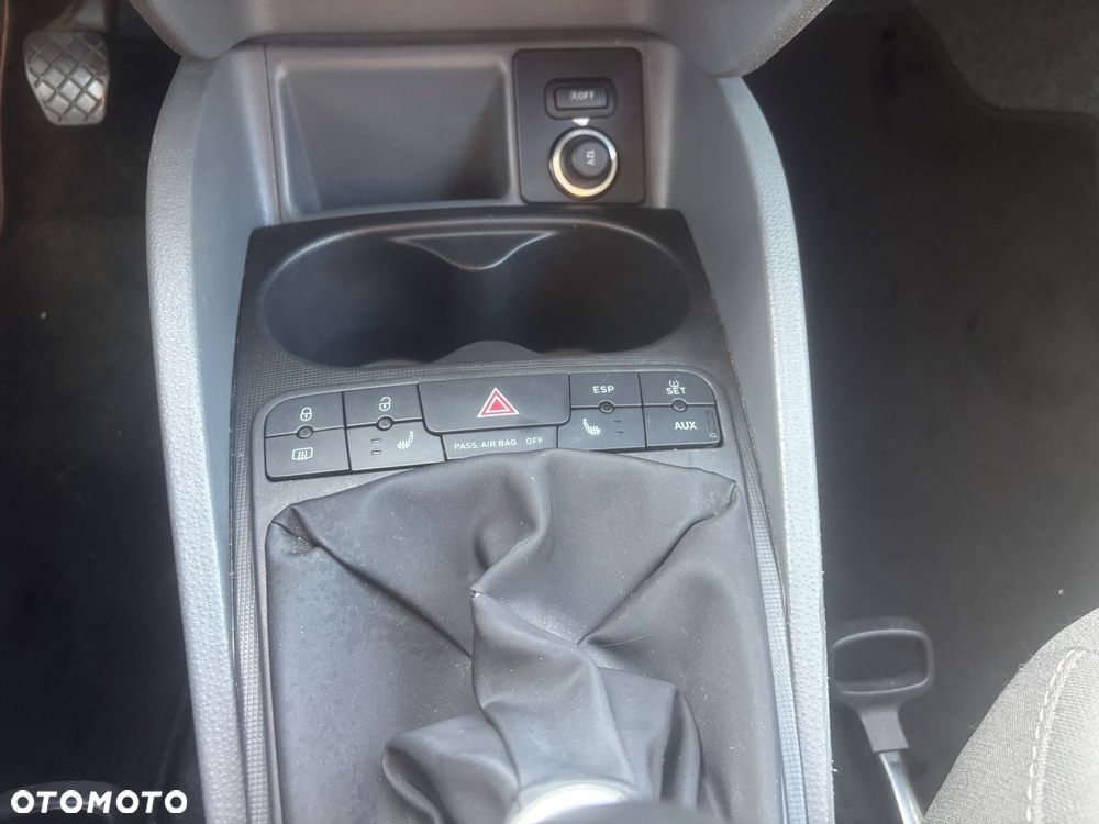 Seat Ibiza SC 1.2 TSI Style - 12