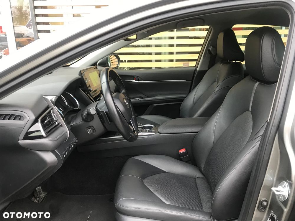 Toyota Camry 2022