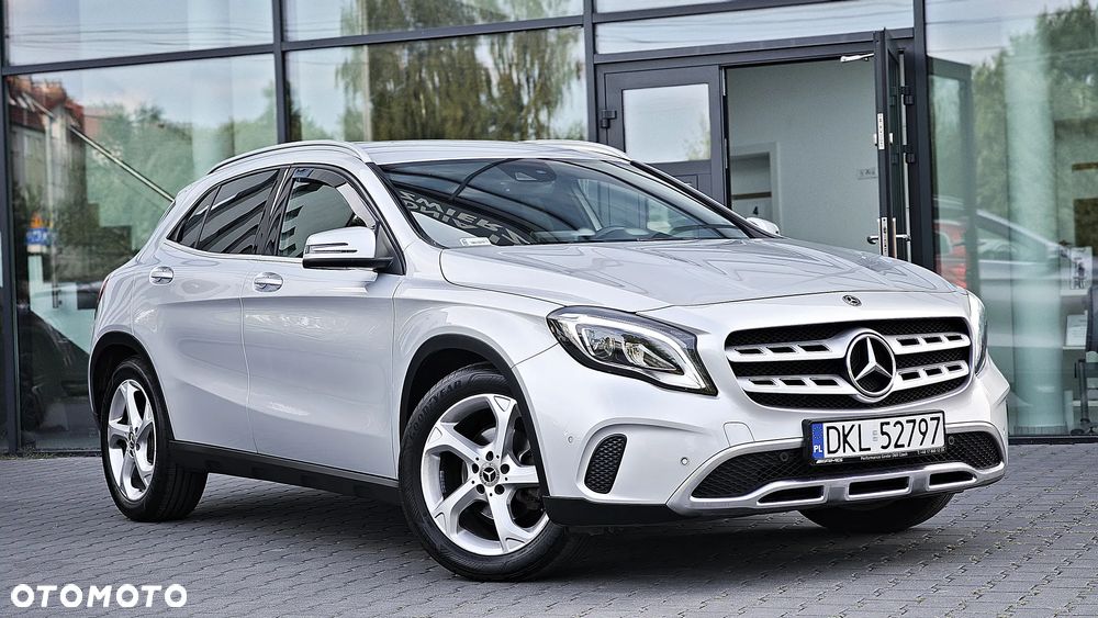 Mercedes-Benz GLA 220 d 4-Matic AMG Line - 5