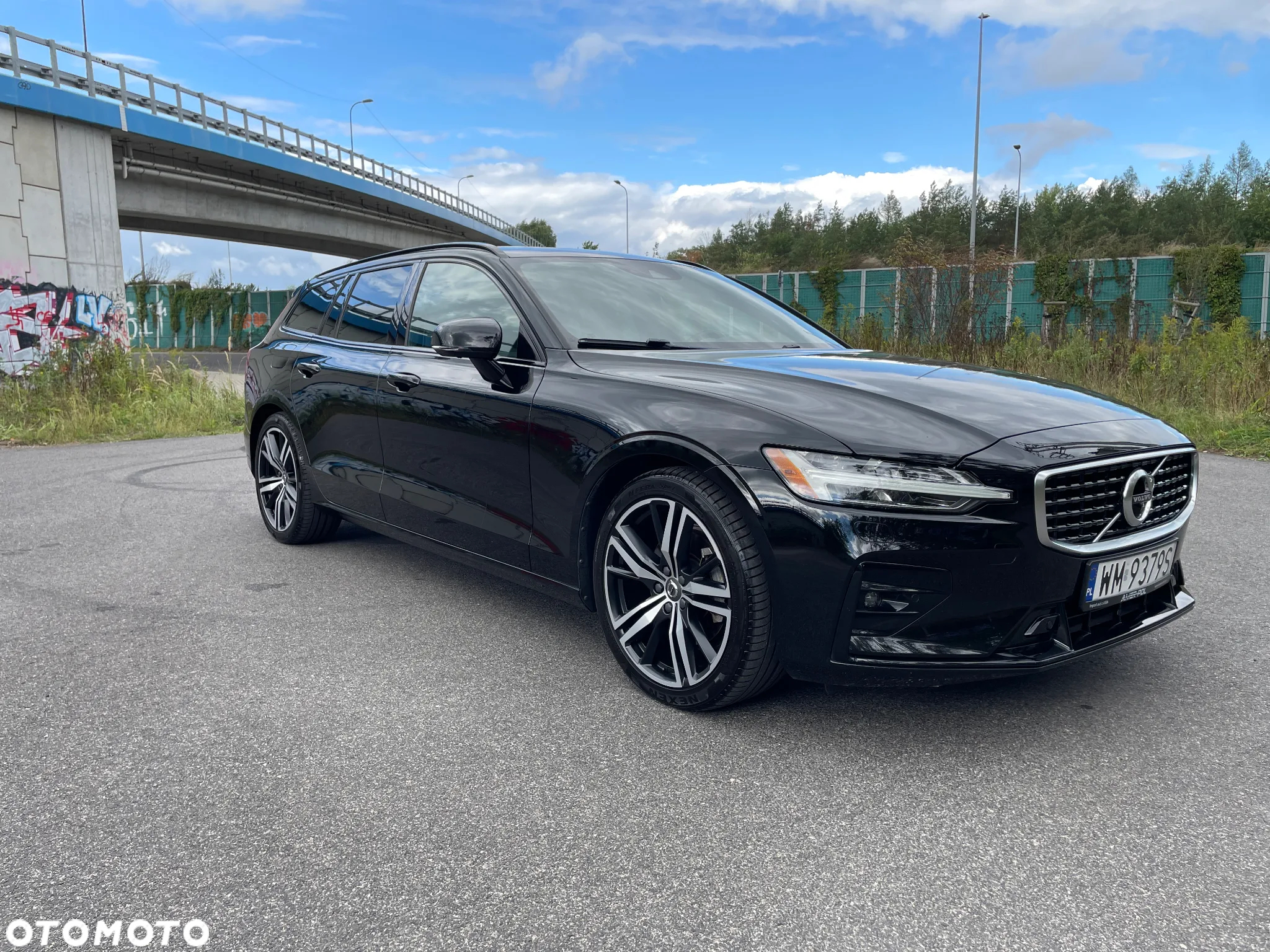 Volvo V60 T5 Geartronic R-Design - 4