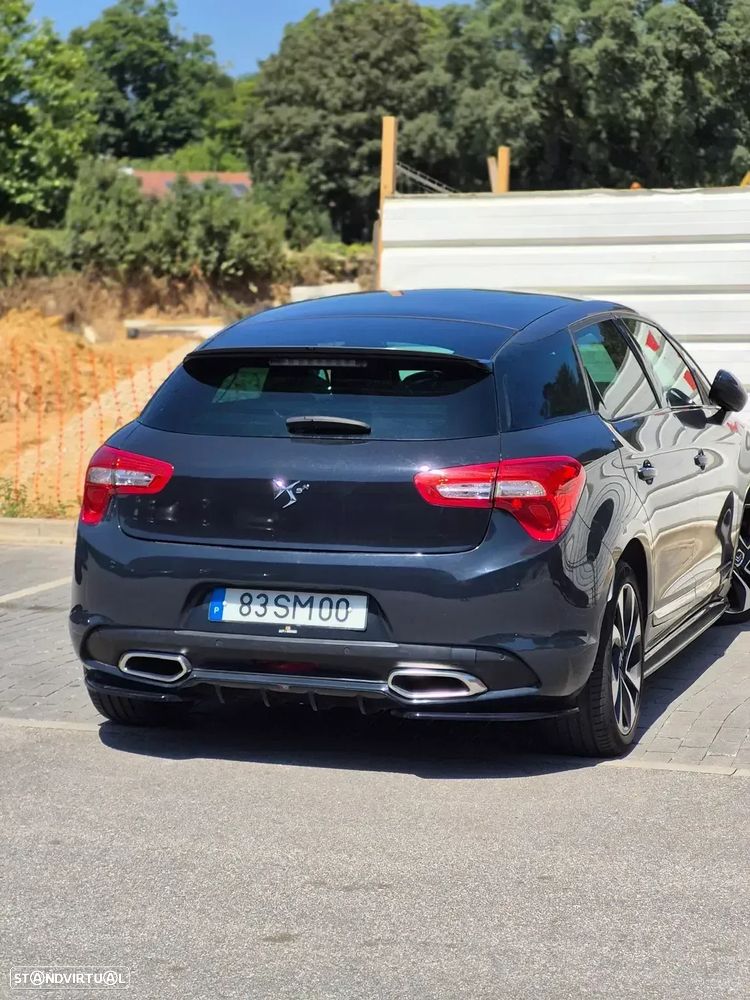 Citroën DS5 2.0 HDi Hybrid4 So Chic CMP6 - 4